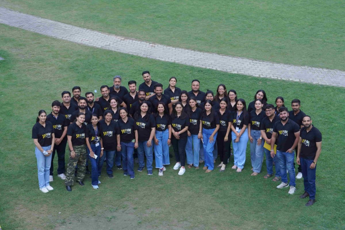Hackathons & Innovation Labs