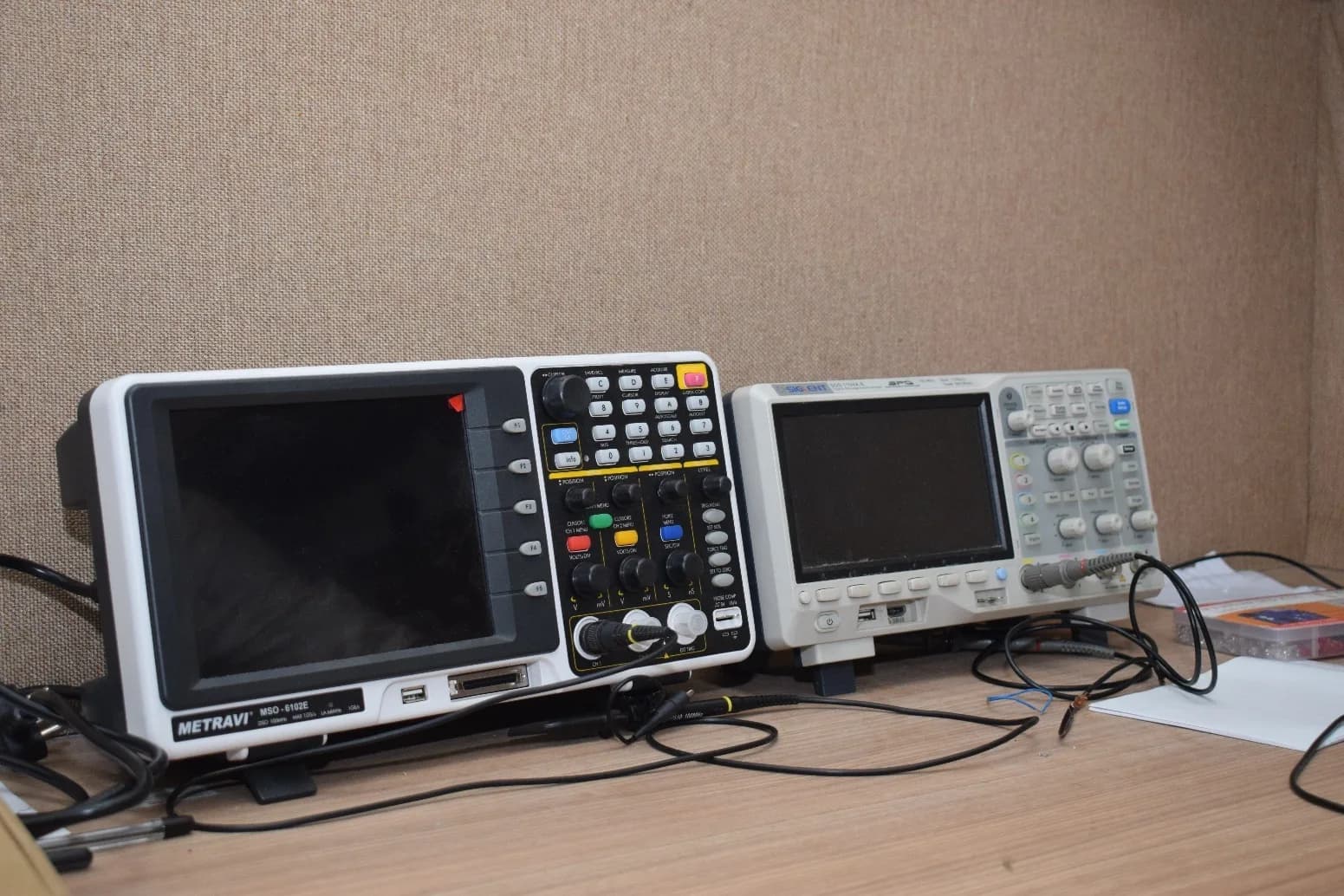 METRAVI MSO-6102E Digital Storage Oscilloscope (DSO)