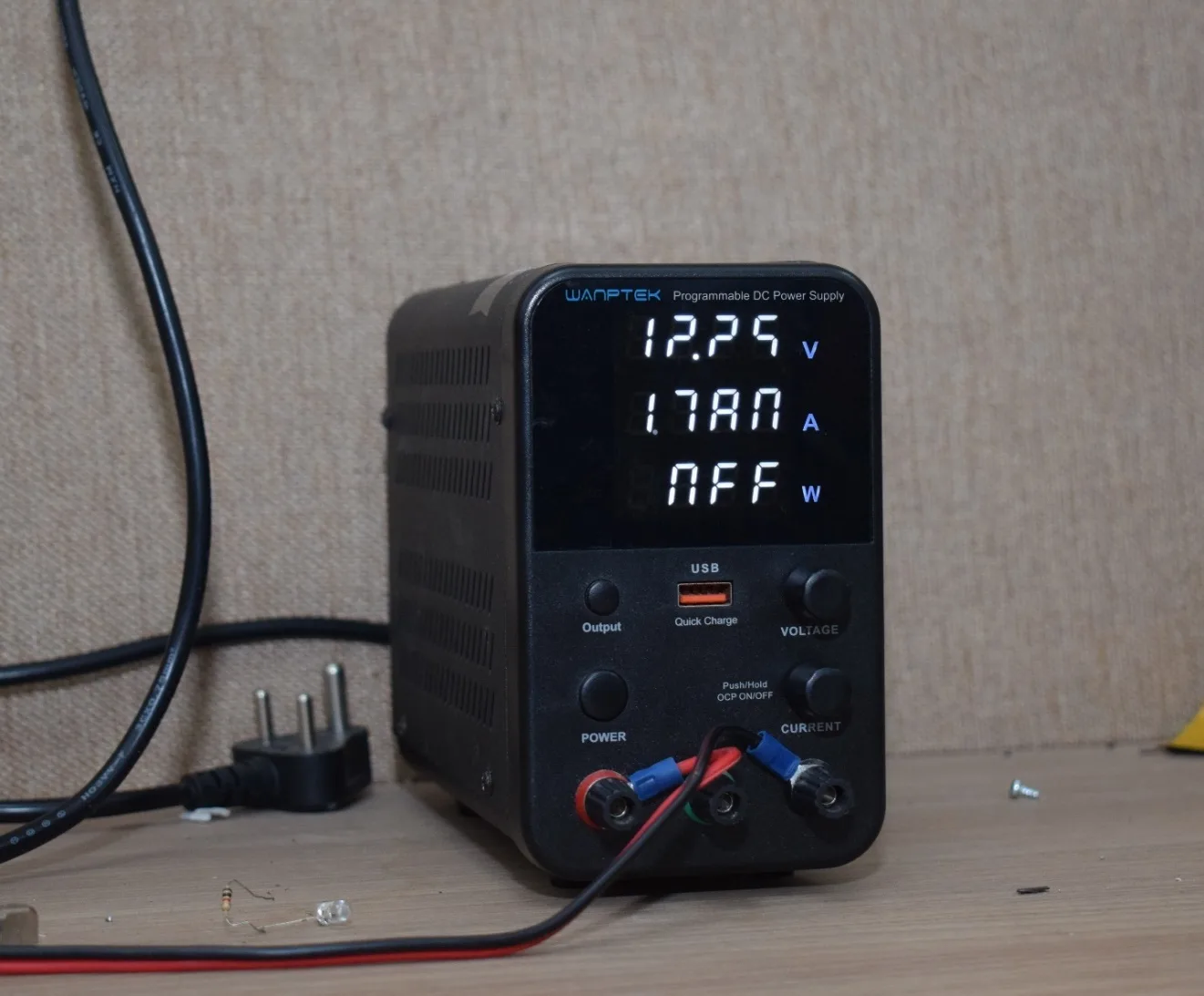WANPTEK Programmable DC Power Supply