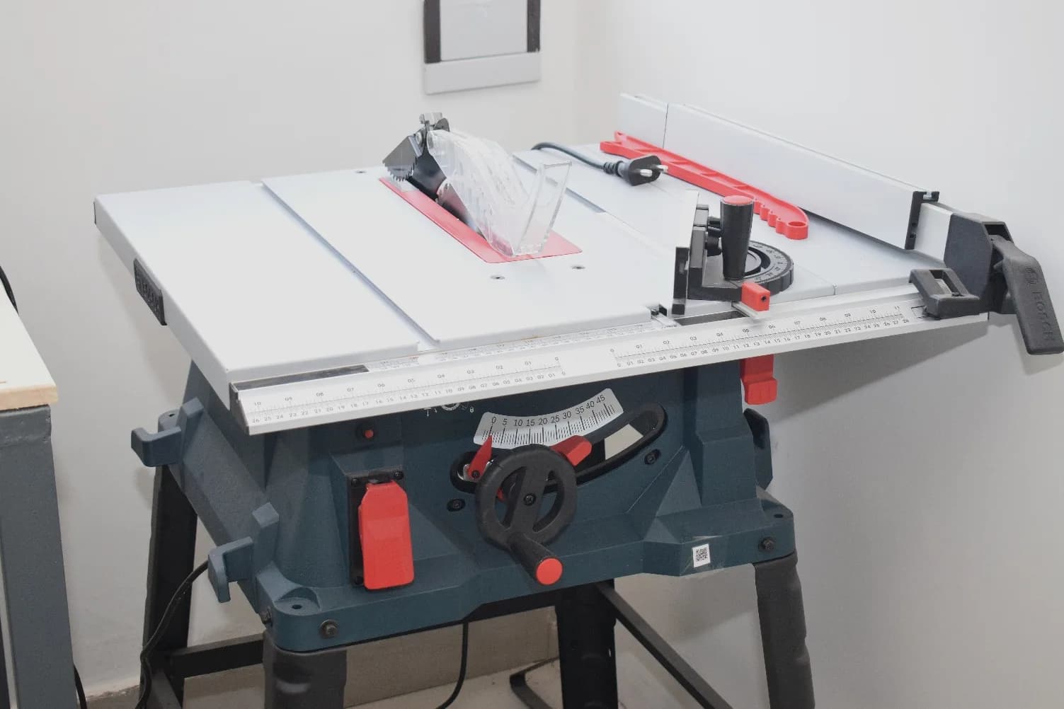 Bosch Table Saw / Bench Circular Saw